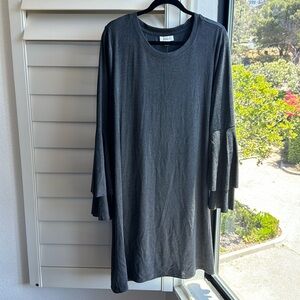 Bell Sleeve Jersey Dress! 🩶